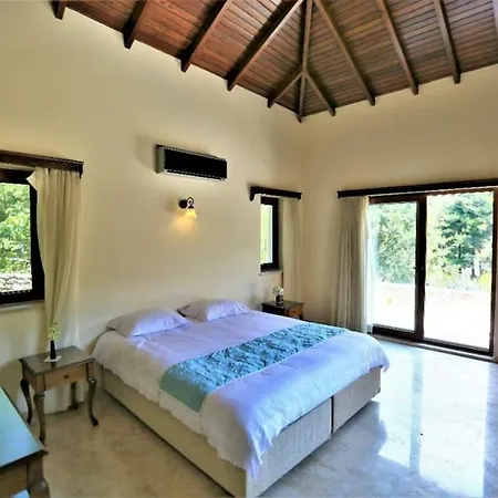 Peaceful With Jacuzzi And Private Pool In Villa *