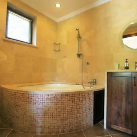 Peaceful With Jacuzzi And Private Pool In * Kaş
