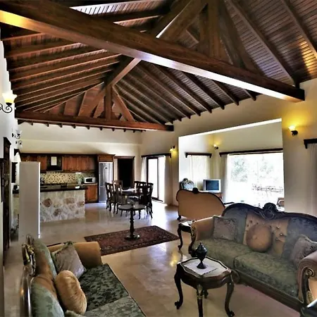 Willa Peaceful With Jacuzzi And Private Pool In